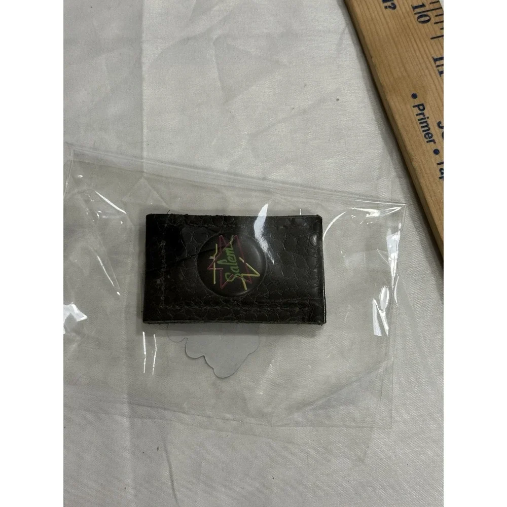 Vintage‎ Salem Cigarettes Black Leather Magnetic Money Clip